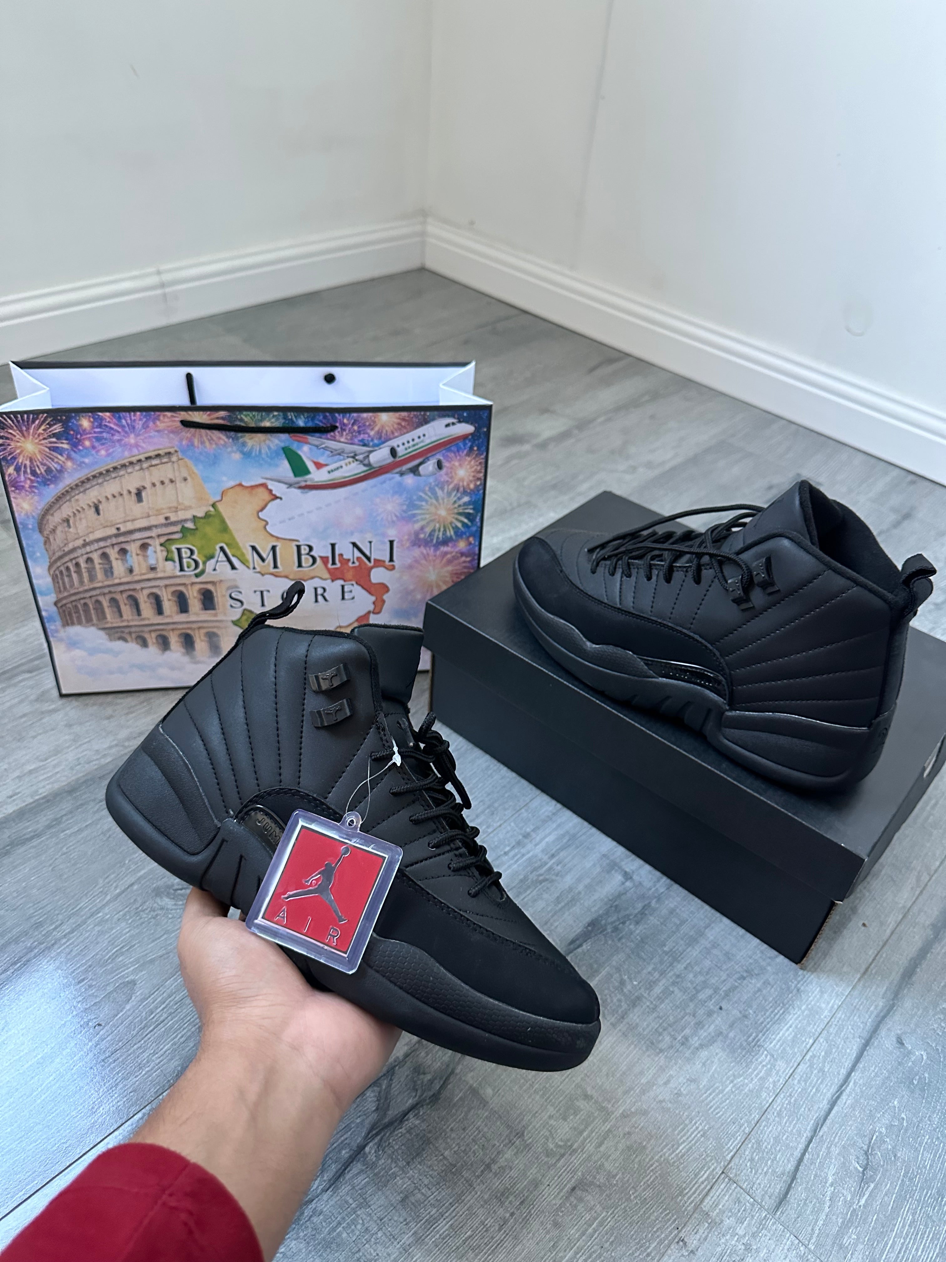 RETRO 12 BLACK