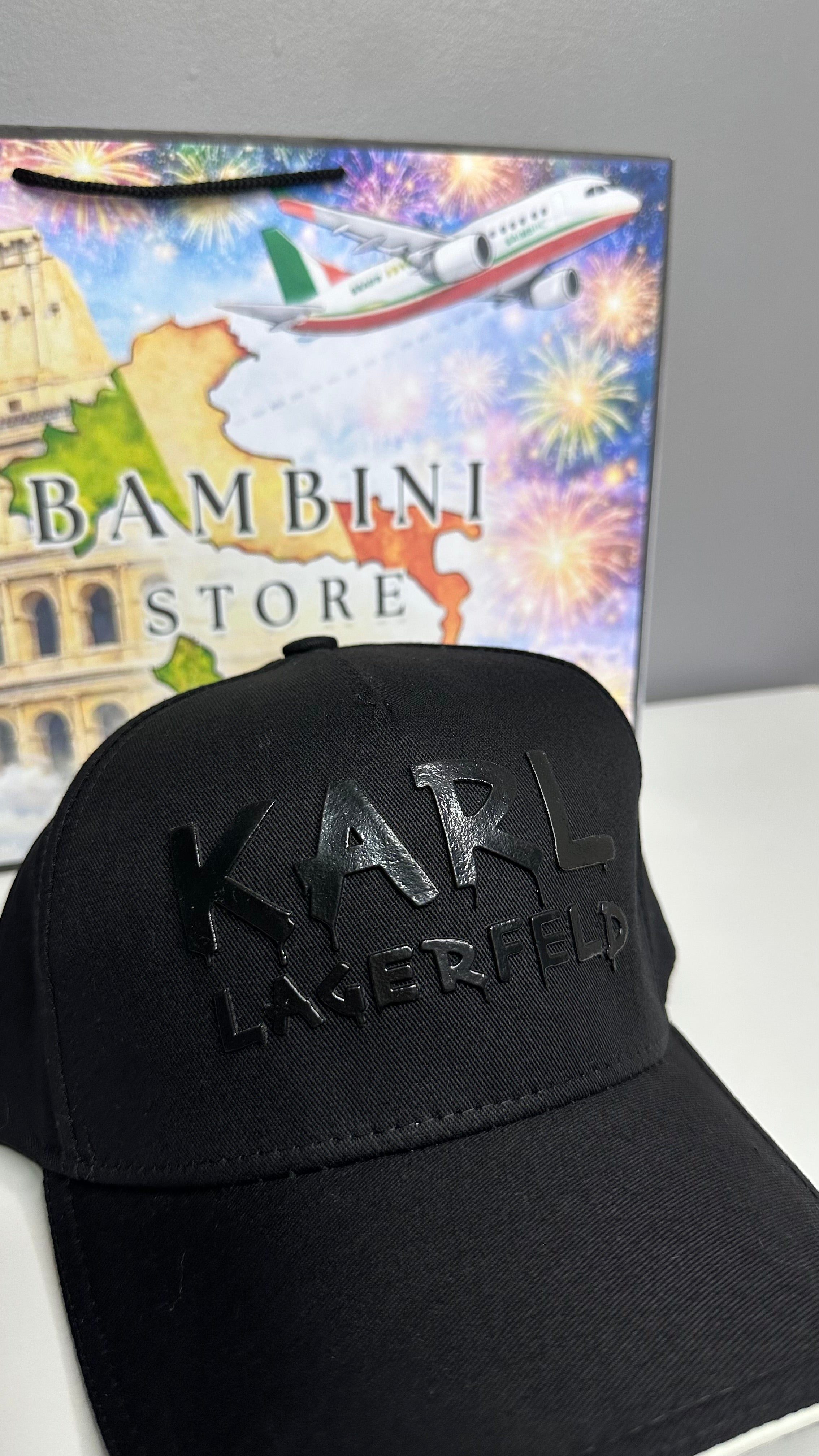 GORRO KARL LAGERFELD