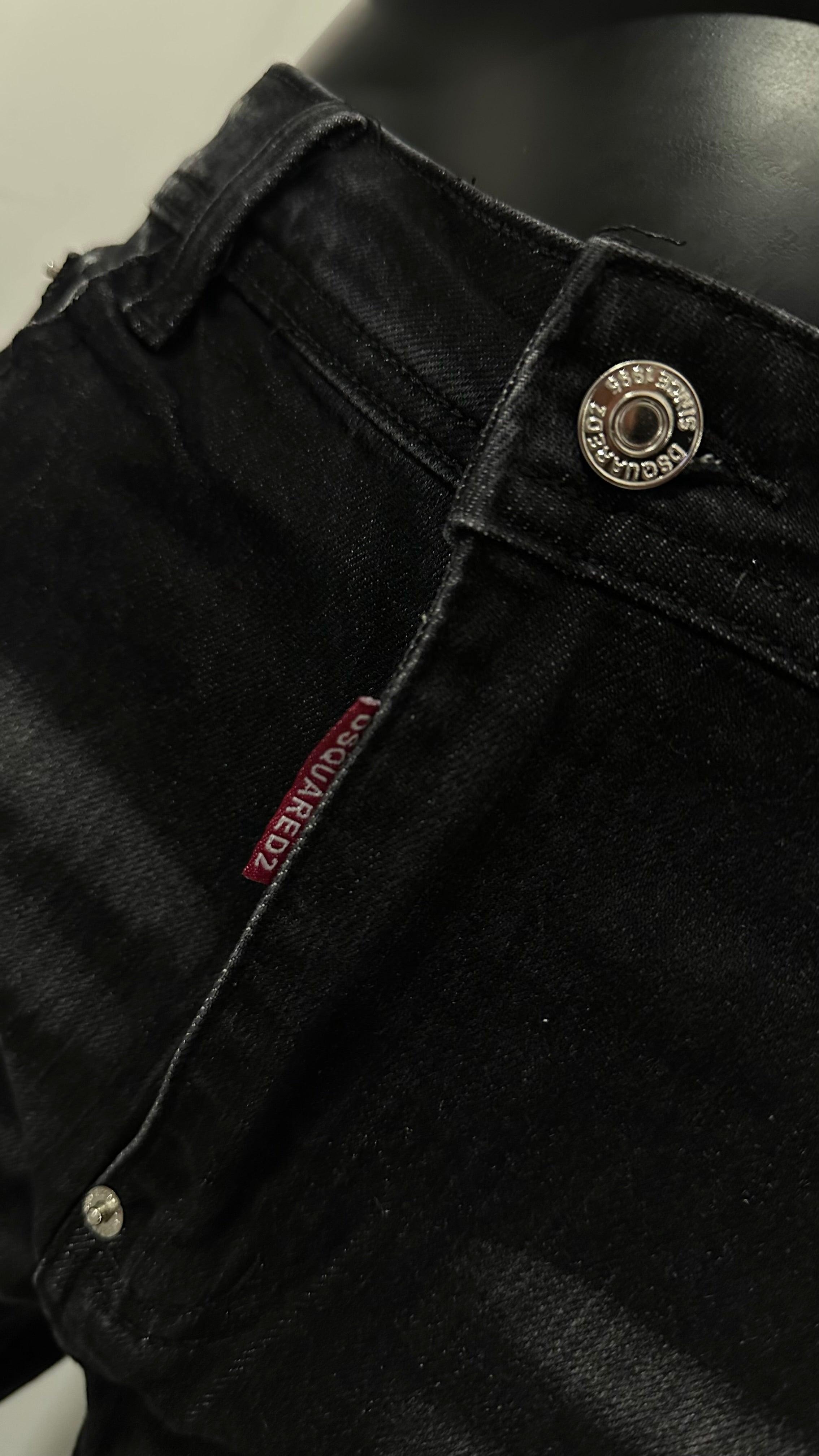 JEANS DSQUARED NEGRO